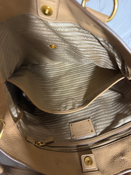 Prada Tote Large Shoulder Bag Vitello Phenix Beige
Leather
