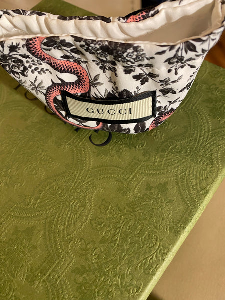 Gucci Silver interlocking G earrings