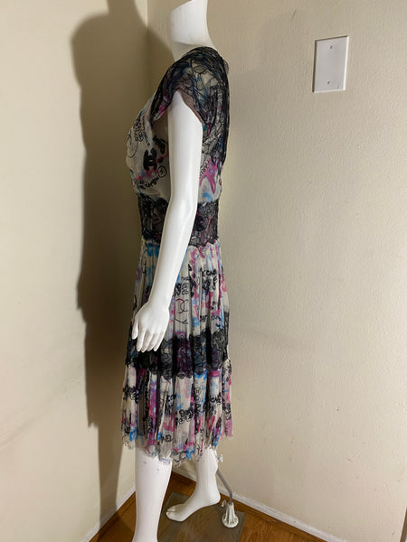 Chanel Silk Multi-Color
Logo Graphic Dress Sz: EUR 40 US 6