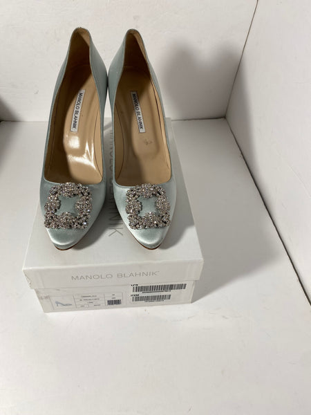 Manolo Blahnik Hangisi Satin Pumps