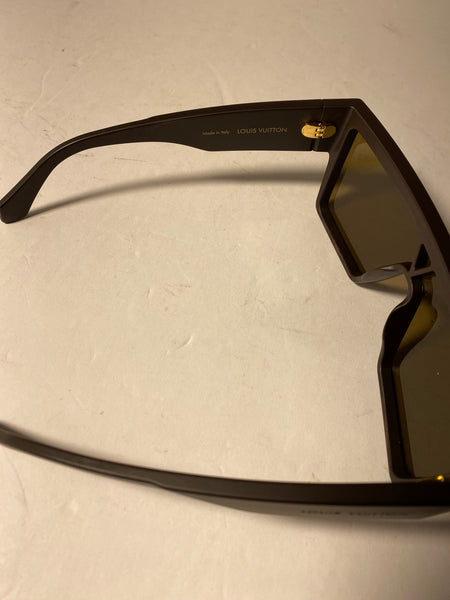 LOUIS VUITTON Waimea L Sunglasses Z1671W