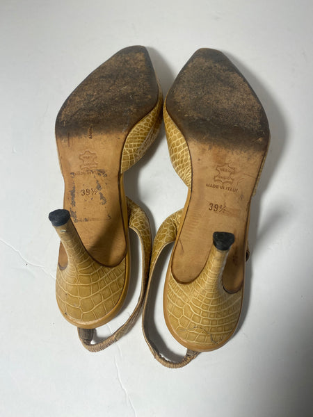 Manolo Blahnik Beige ALLIGATOR Slingback
SHOES 39.5