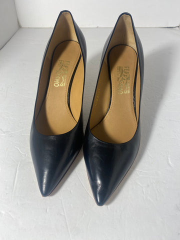 Salvatore Ferragamo Black Leather Point Toe Heel Pumps Size: 39.5