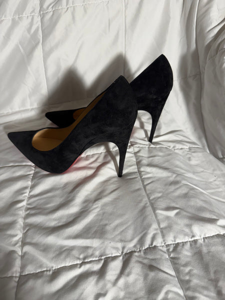 Christian Louboutin Suede Pumps Women's Size: IT40.5/ 9.5