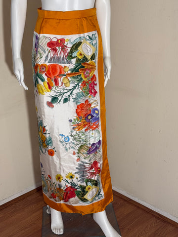 Gucci Silk Logo Floral Wrap Skirt Size: 4