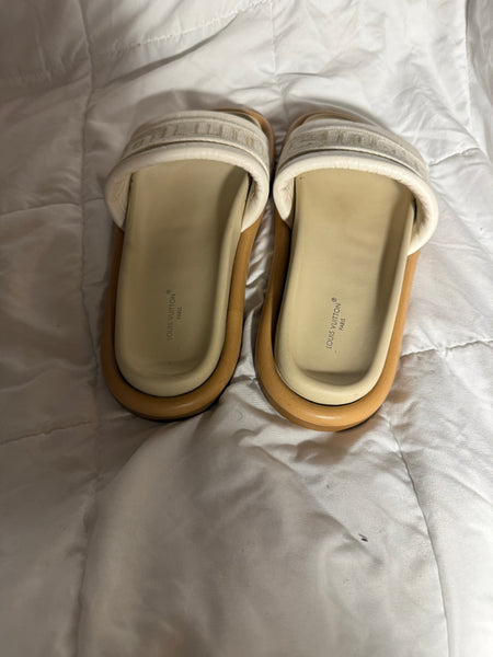 Louis Vuitton Lv Bliss Slide Sandals Size: 39.5/ 9
