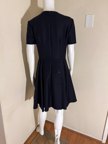 Christian Dior Navy Blue Knee-Length Dress
Size:6