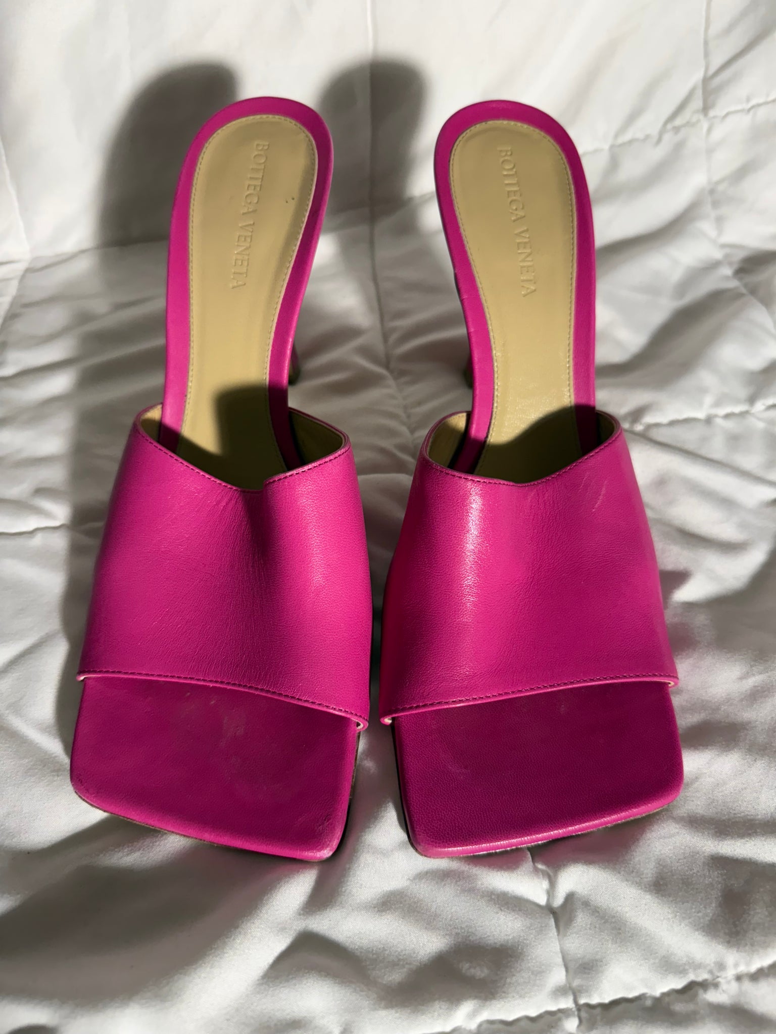 Bottega Veneta Pink Leather
Slide Sandals Size: 39.5 / 9