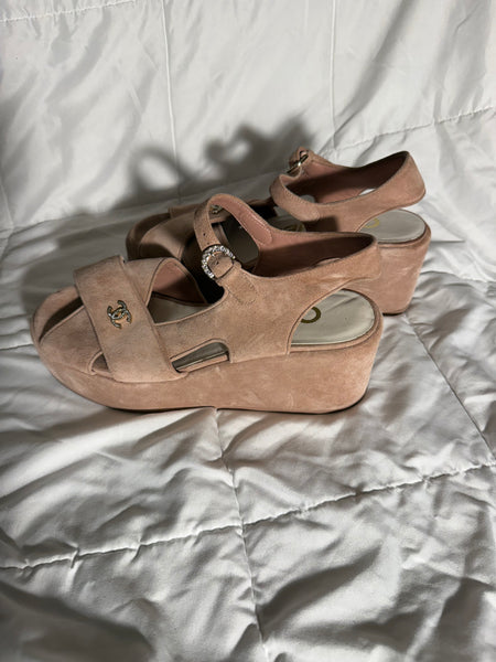 Chanel CC Logo Slingback Sandals Size: 39 / 9