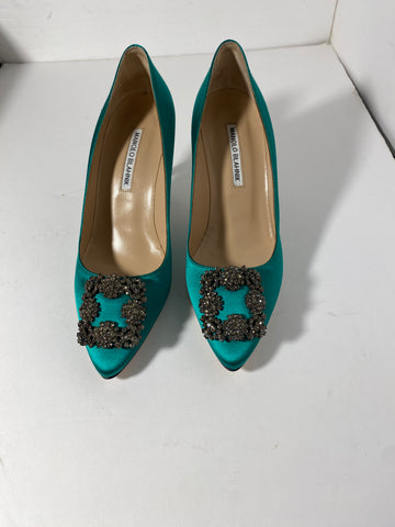 Manolo Blahnik Hangisi Satin Pumps