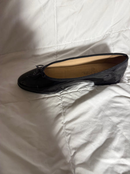 CHANEL patent cap toe black ballet flats shoes size:39.5/9
