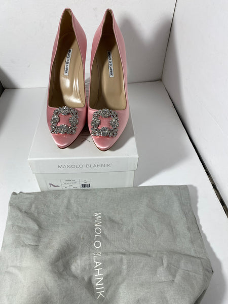 Manolo Blahnik Hangisi Satin Pumps