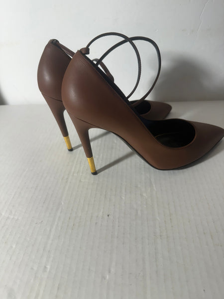 Tom Ford Leather Pumps in Brown Size: 39/9