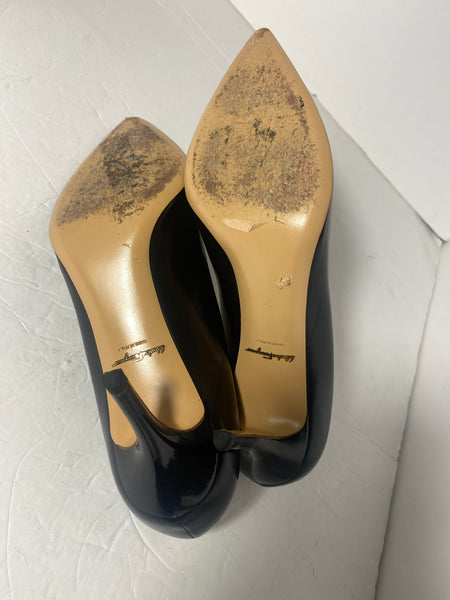 Salvatore Ferragamo Black Leather Point Toe Heel Pumps Size: 39.5