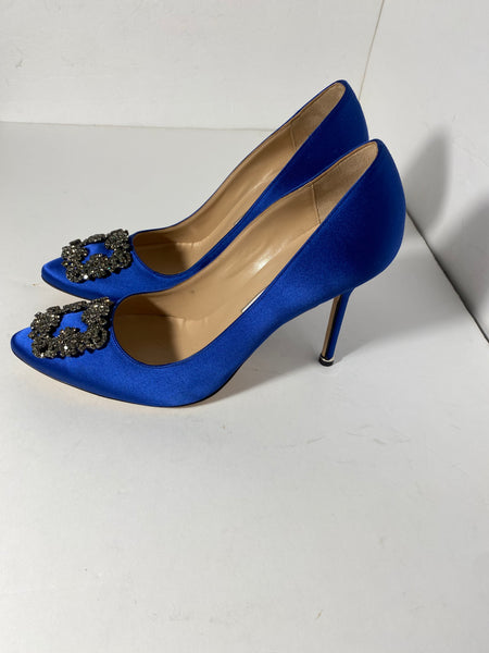 Manolo Blahnik Hangisi Satin Pumps