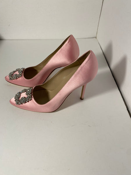 Manolo Blahnik Hangisi Satin Pumps