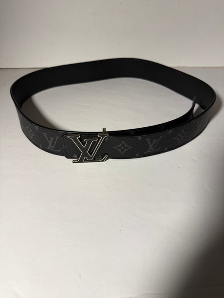 LOUIS VUITTON
Monogram LV Reversible Belt 90 /36