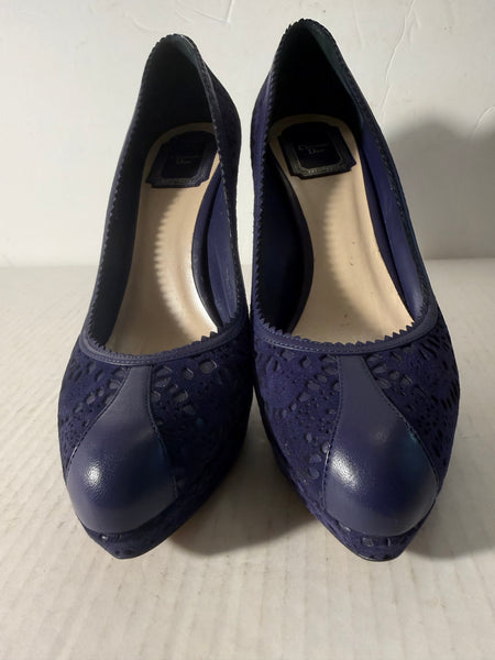 Dior Purple Suede Cutwork
Stiletto Heels Size 39.5