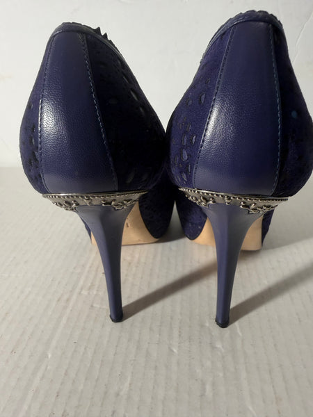 Dior Purple Suede Cutwork
Stiletto Heels Size 39.5