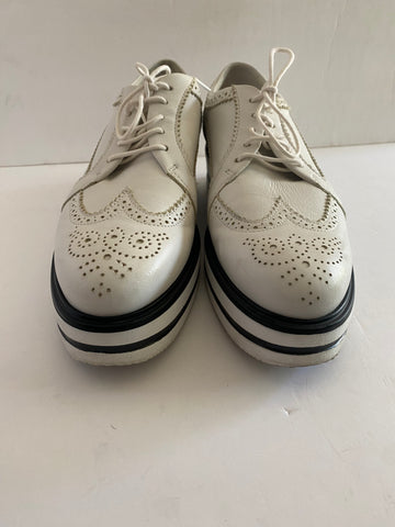 HOGAN Laced shoes Sz 40/9