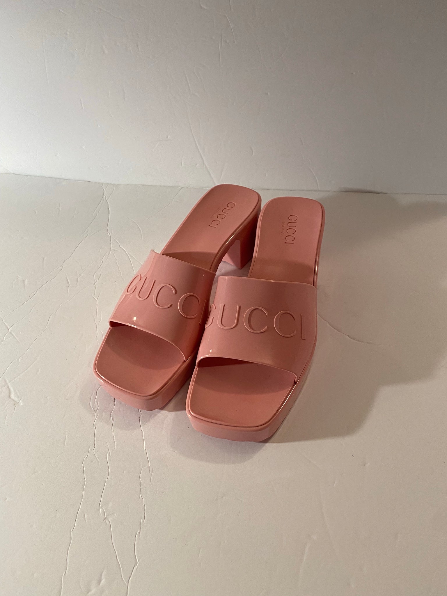 Gucci logo embossed sandals Size: 39 US 9