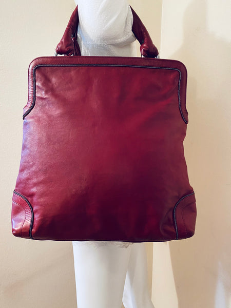 CHANEL Burgundy Chainstitch Framed Tote