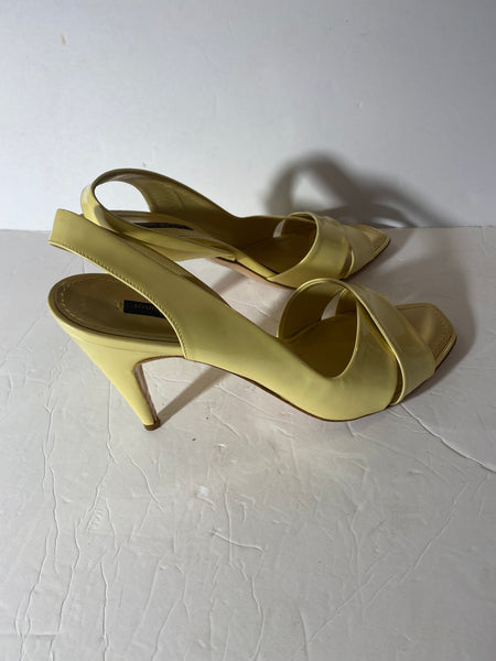 Louis Vuitton Yellow Patent Leather Slingback Sandals Sz: 40/9