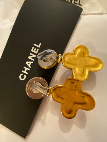 CHANEL pearl drop earrings