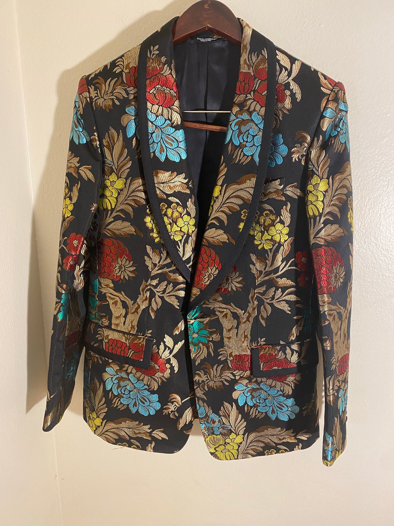 Dolce & Gabbana Men’s Multi-Floral Suit Size : 52