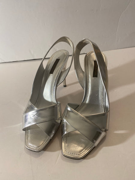 Louis Vuitton Silver Patent Leather Slingback Sandals Sz: 39.5/9