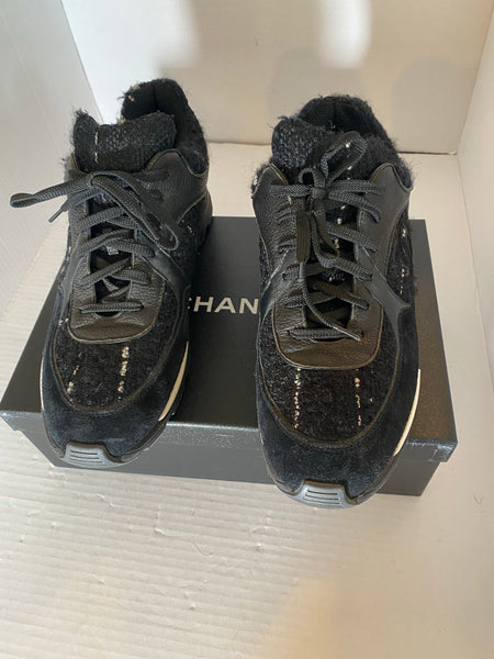 Chanel Low Top Sneakers Size: 42