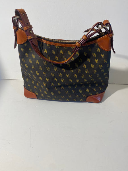 Dooney & Bourke