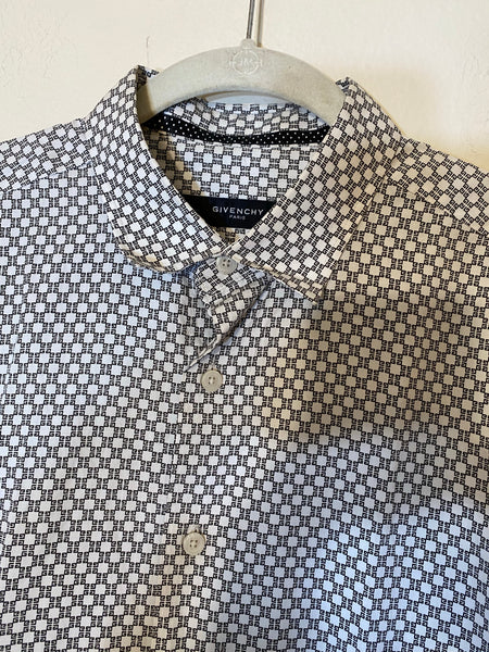 GIVENCHY Men’s Shirt Size: 16