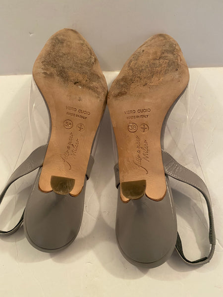 Rene Mancini Clear Sided Grey Fabric Slingback Pumps Sz: 38.5/8