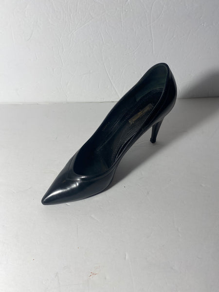 Louis Vuitton Black Heels Pumps Size: 40