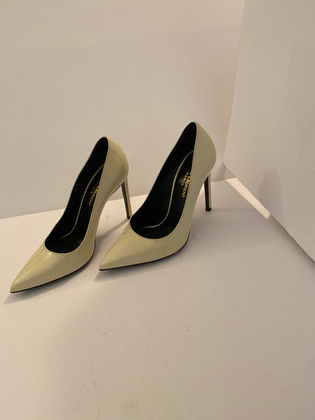 Saint Laurent ANJA PUMPS IN PATENT LEATHER Size: 38