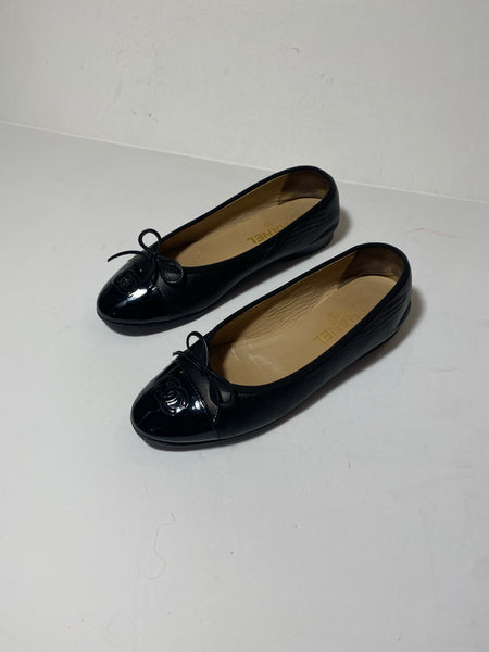 CHANEL Ballet Flats