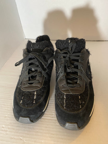 Chanel Low Top Sneakers Size: 42