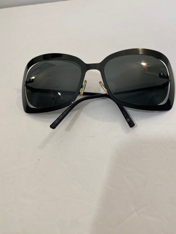 Bottega Veneta Black Round Tinted Sunglasses