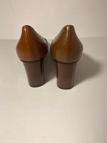 Gucci iInterlocking Gg Web Mid Calfskin Leather Pumps  Size: 38.5