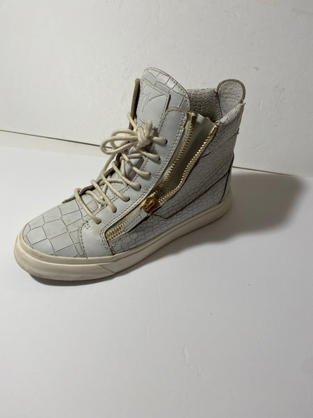 Guiseppe Zanotti Women's White Nicki Size:38 US 8