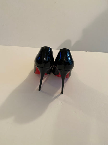 CHRISTIAN LOUBOUTIN Black Patent pigalles Heels