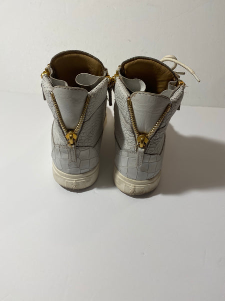 Guiseppe Zanotti Women's White Nicki Size:38 US 8