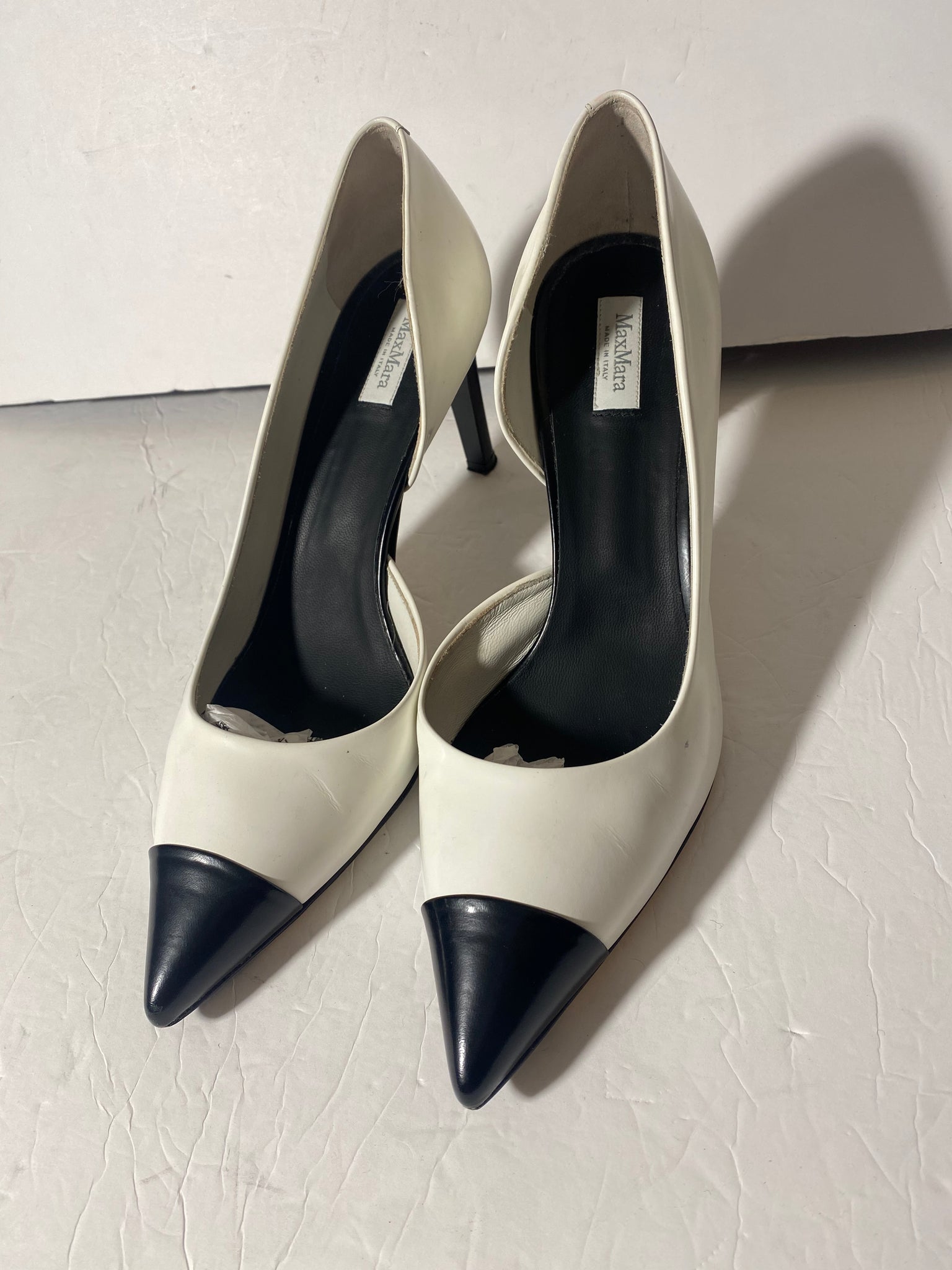 Max Mara Black and White Heel