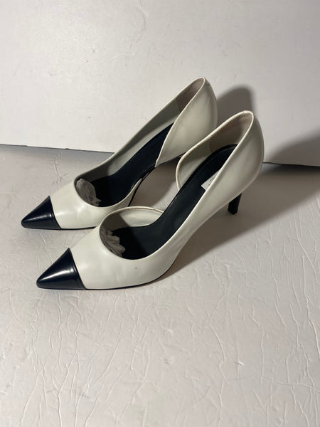 Max Mara Black and White Heel