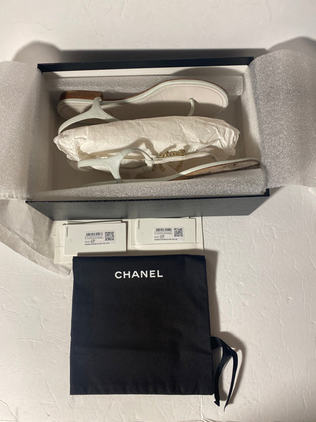 Chanel White Quilted Leather Sandals Sz:40/9