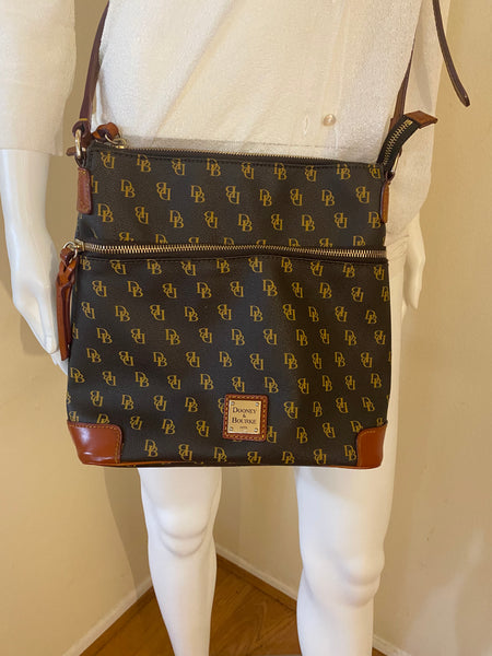 Dooney & Bourke