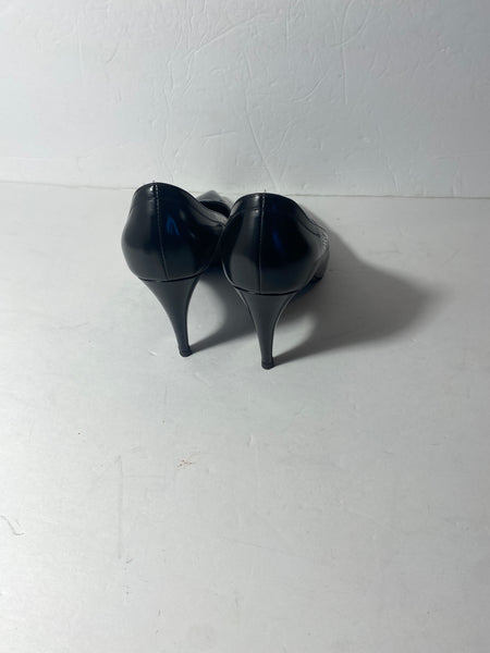 Louis Vuitton Black Heels Pumps Size: 40