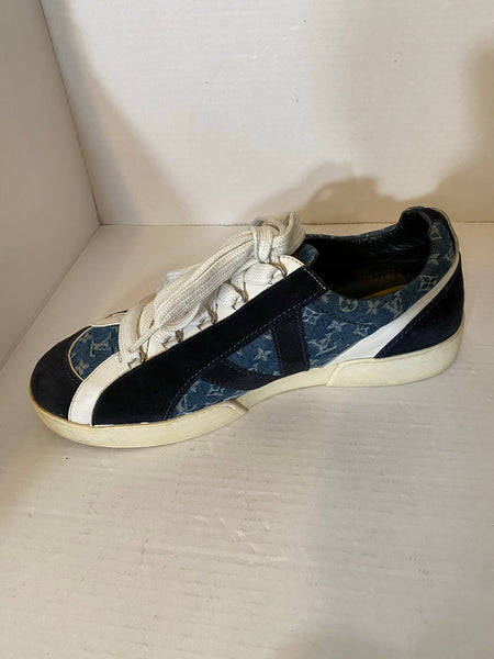 LOUIS VUITTON SNEAKERS