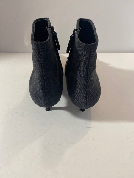 BALENCIAGA Ankle boots Size : 39.5